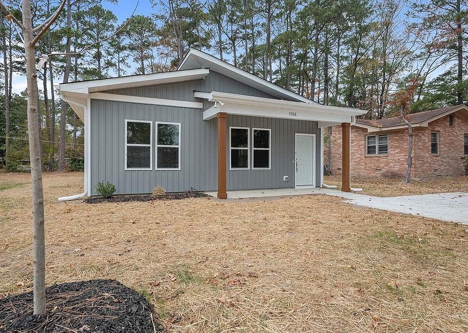1206 S 2nd St, Smithfield, NC 27577 Zillow