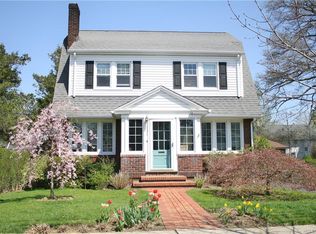 141 Longview Ave, White Plains, NY 10605