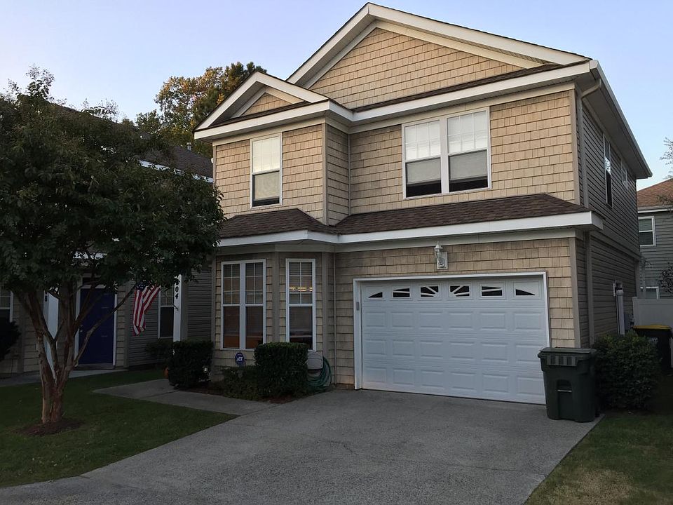 1st image of 4704 Martinique Ct