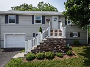 26 Buena Vista Ave, Salem, MA 01970