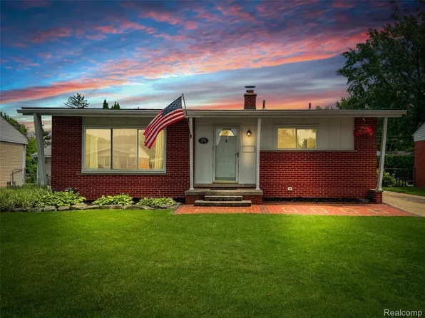 1278 Shenandoah Dr, Clawson, MI 48017