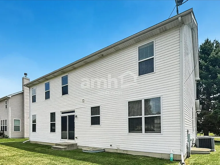 2771 Cranston Cir — Photo 19
