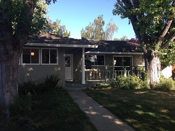 4th image of 1026 Lois Ave