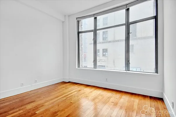 Rented by City Connections Realty | media 4