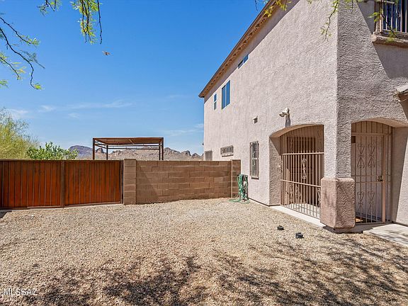 2nd image of 3630 W Center Mountain Way