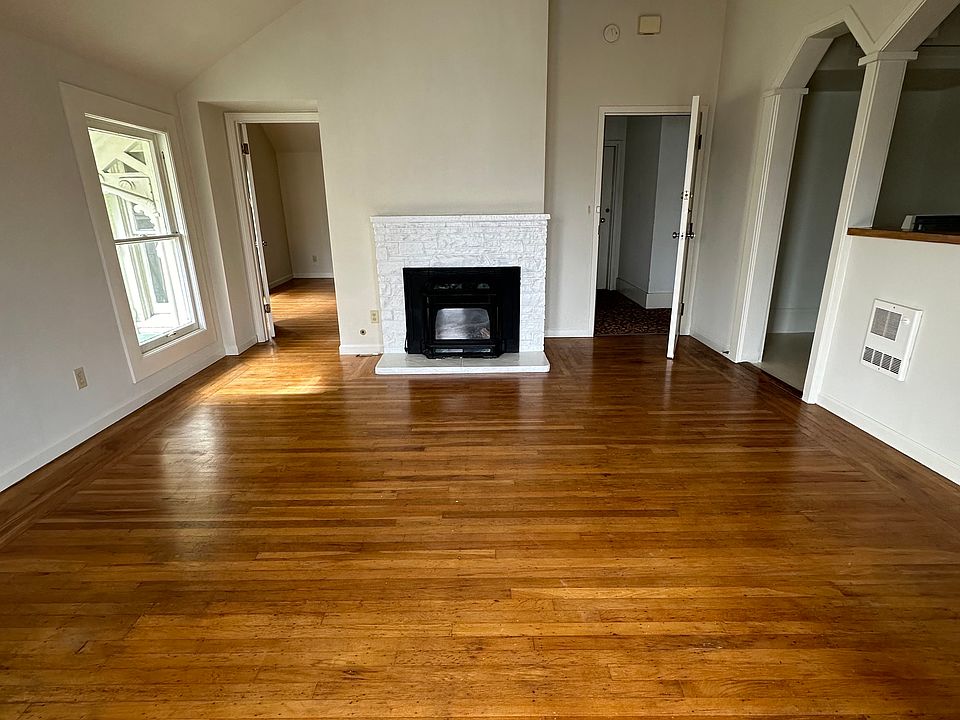 1st image of 2614 California St APT 5