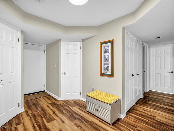 3rd image of 800 Brick Mill Run APT 406