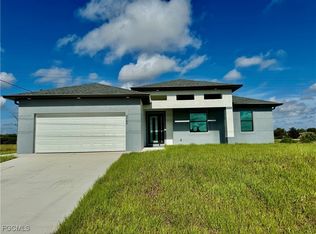 2708 Floyd Ave S, Lehigh Acres, FL 33976