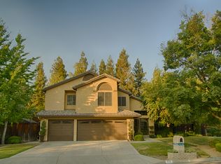 896 E Buckhill Rd, Fresno, CA 93720