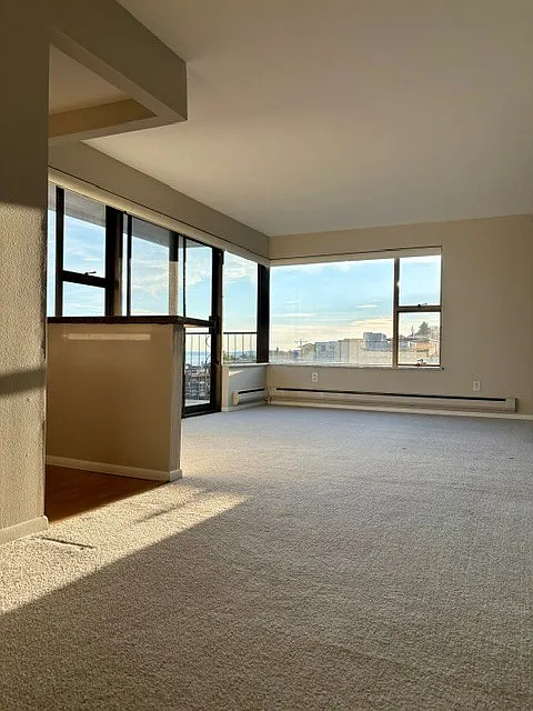 2 bed, 1.5 bath, 850 sqft, $2,900 — Photo 2