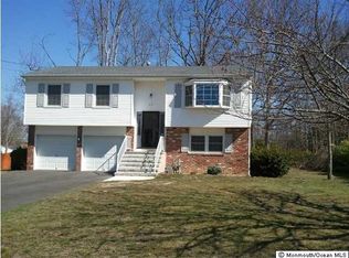 63 Woodland Rd, Bayville, NJ 08721
