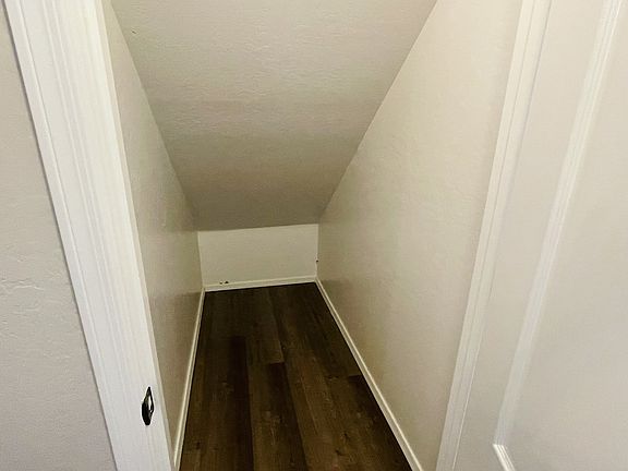 4th image of 37154 W Amalfi Ave