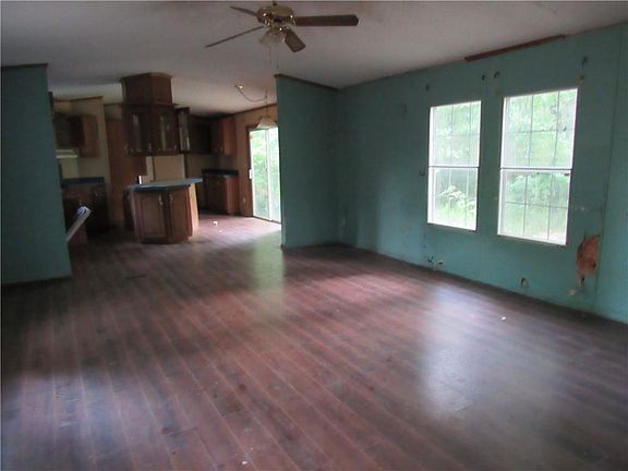 2nd image of 17421 Carroll Rd