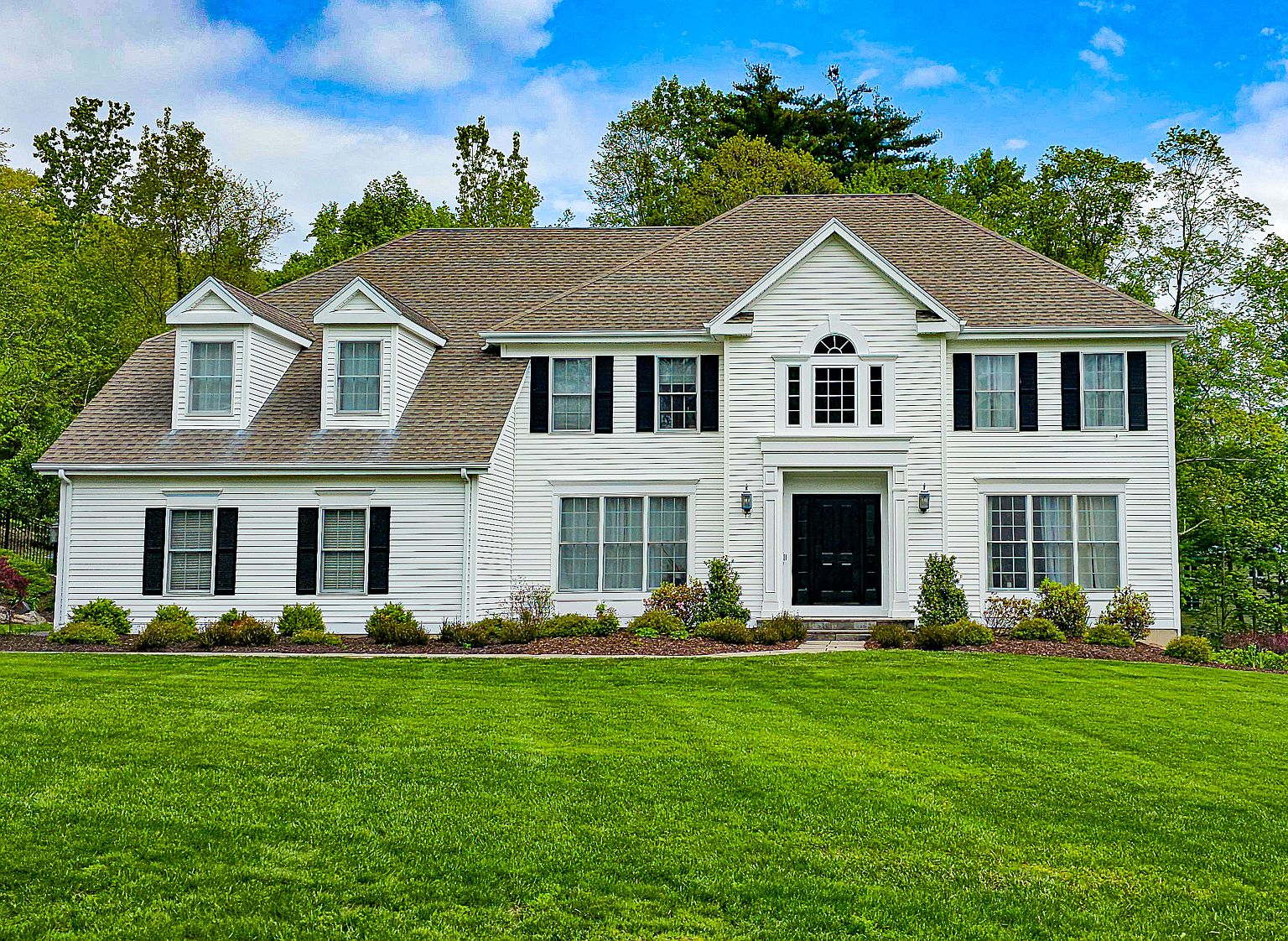 12 Thornwood Ln, Avon, CT 06001 | Zillow