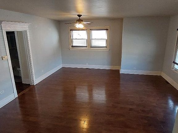 5th image of 4263 N Moody Ave