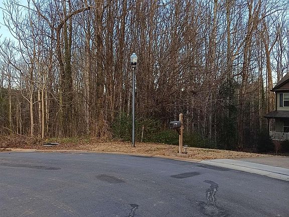2nd image of 537 Harvest Valley Ct