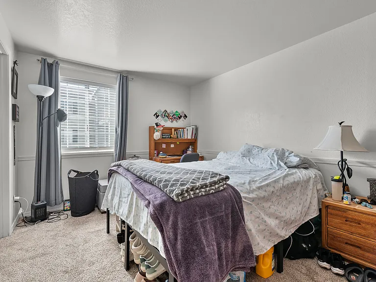 718 W 1720 N #227 — Photo 9