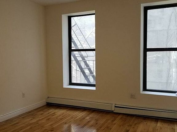5th image of 222 Saint Nicholas Ave APT 2A