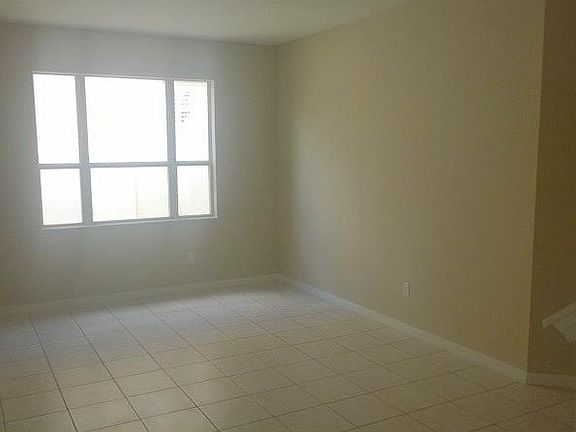 4th image of 313 Fern Gulley Dr