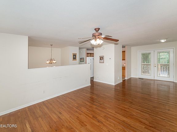 5th image of 132 Bettis Ln