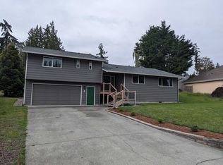 163 Hurricane Ridge Dr, Sequim, WA 98382