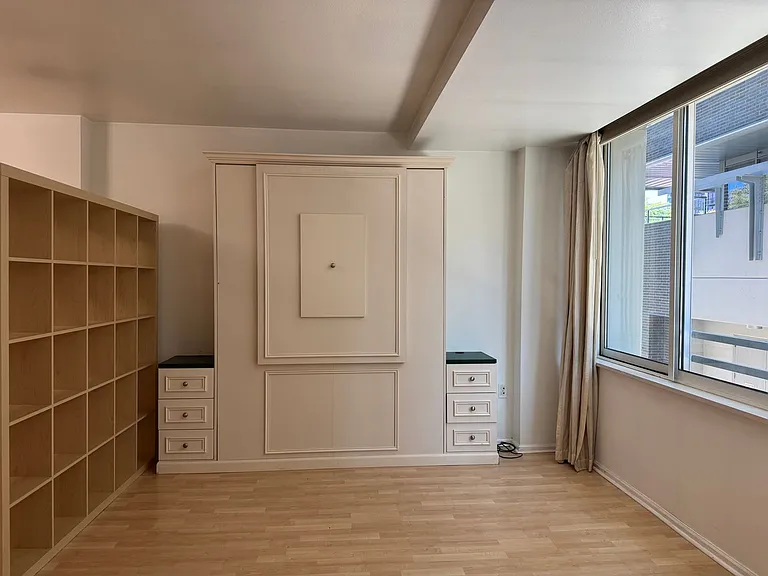 2600 2nd Ave #219 — Photo 4