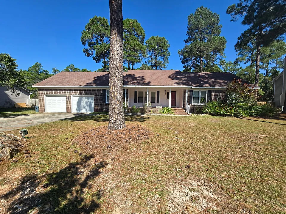 1530 Redbud Dr