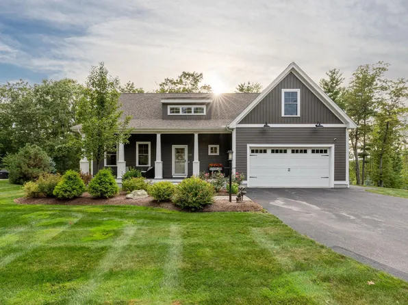 126 Harvard Avenue, Auburn, NH 03032