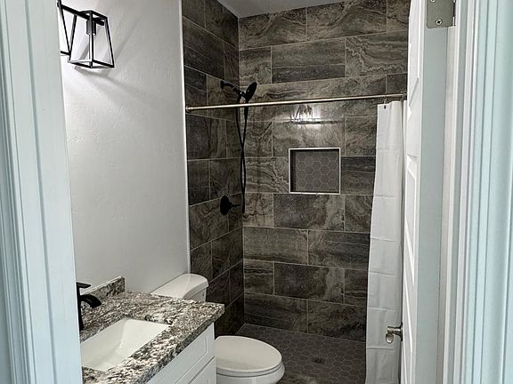 3rd image of 4205 N 16th Pl #1