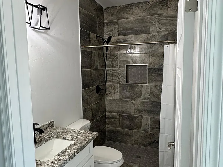 4205 N 16th Pl #1 — Photo 3