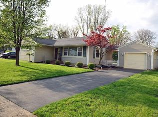 1325 Sussex Rd, Troy, OH 45373