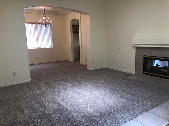 3rd image of 969 N Corte Del Sol Feliz