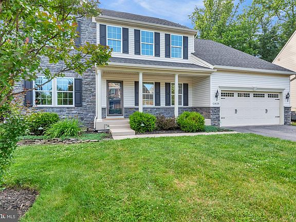 2nd image of 5419 Wecker Way