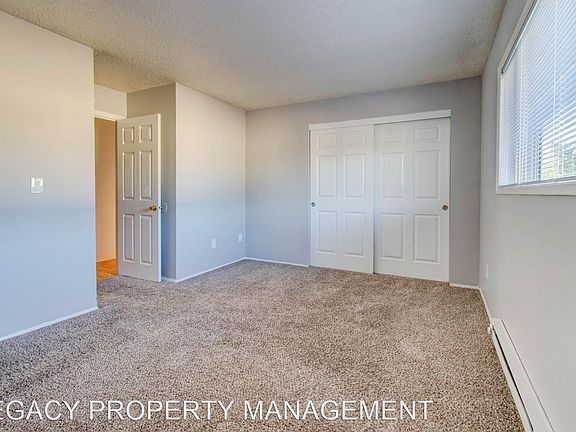 3rd image of 17025 SE Powell Blvd #17109