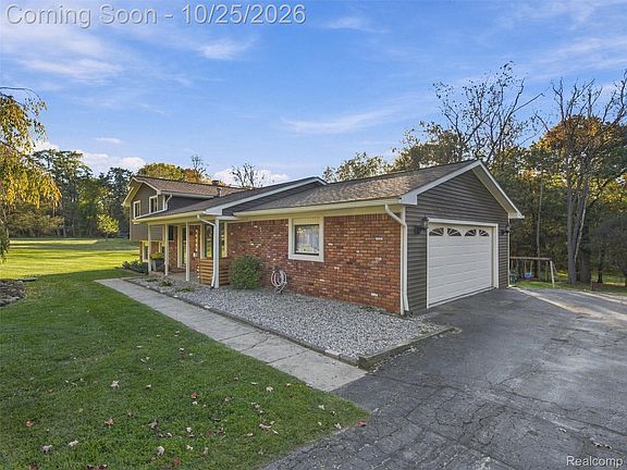 3rd image of 8665 Tindall Rd