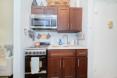 Rented by Living New York