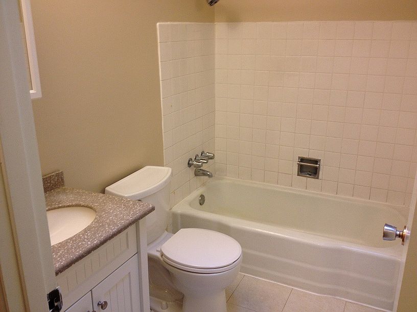 Full Bath