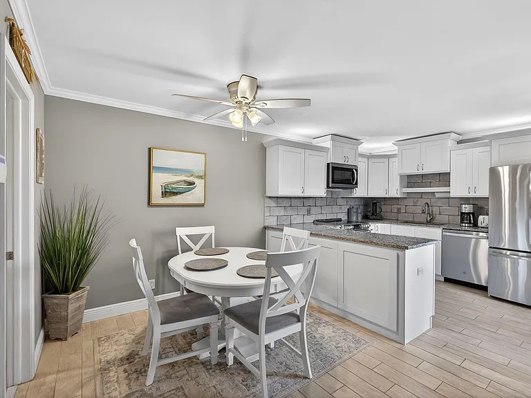 112 Ocean Cove Dr — Photo 8