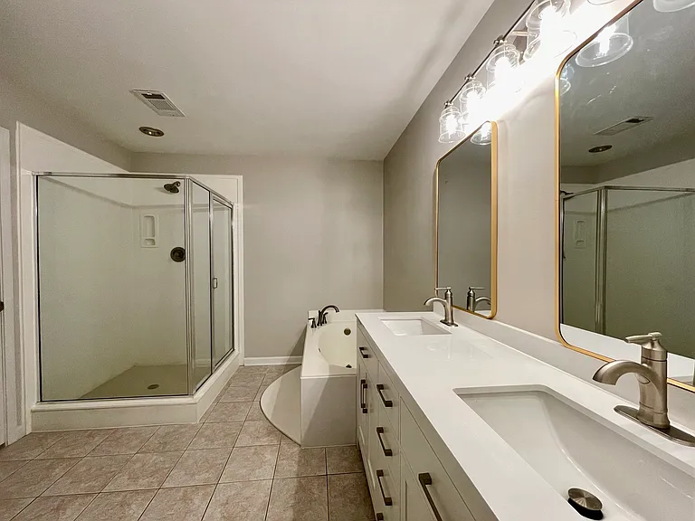1492 Howling Dr — Photo 10