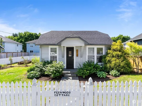 313 7th Street, Snohomish, WA 98290