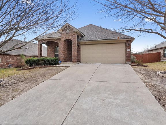 2nd image of 19709 Drifting Meadows Dr