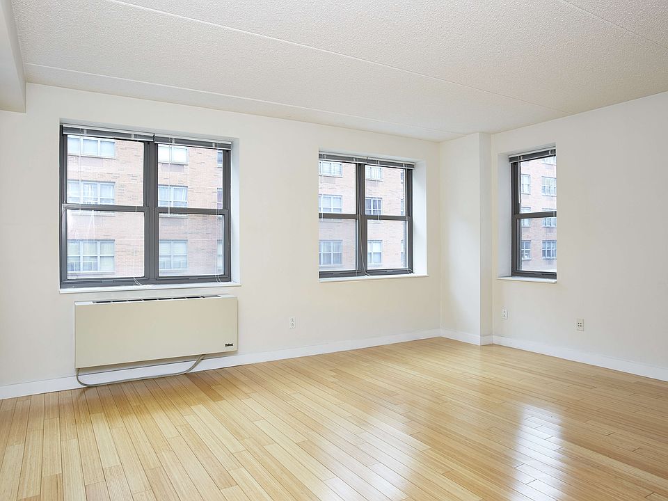 1st image of 516 W 47th St APT N3k