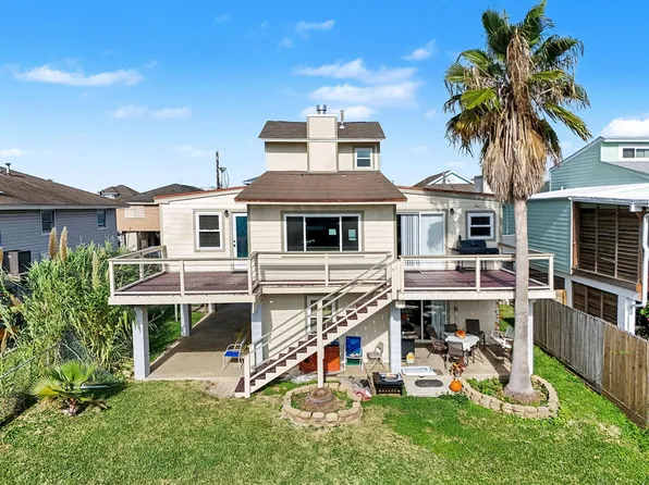 658 Warsaw St, Bayou Vista, TX 77563