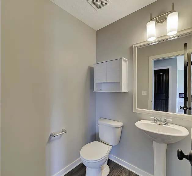 7339 Yankee Woods Dr — Photo 18