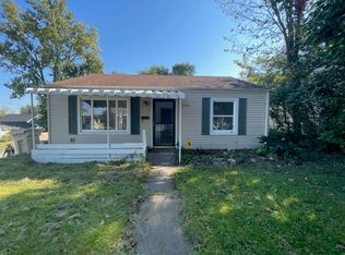 1902 S Walnut St, South Bend, IN 46613