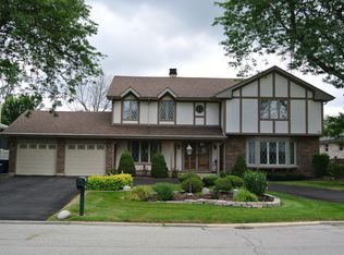 12947 S Seneca Rd, Palos Heights, IL 60463