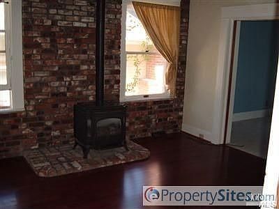 2nd image of 339 Kentucky St