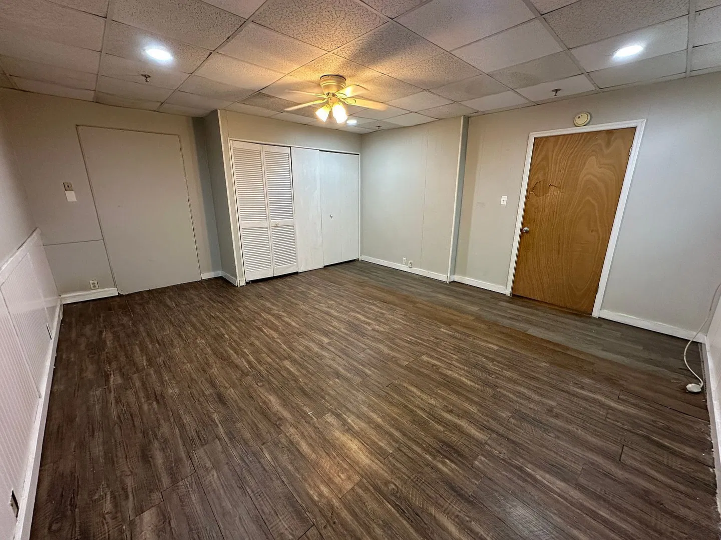 1 bed, 1.0 bath, $925 — Photo 2