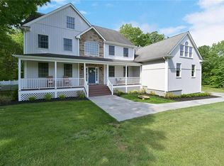 20 Marie Ct, Wappingers Falls, NY 12590