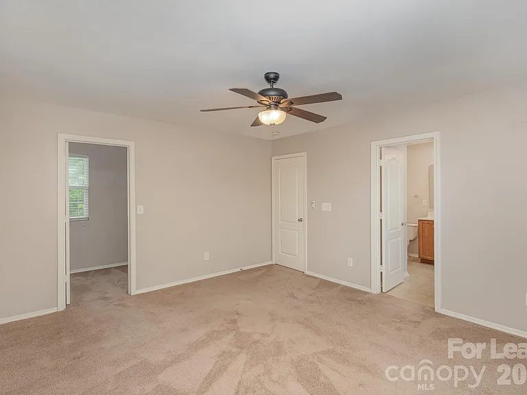 6442 Ridgeview Commons Dr — Photo 13
